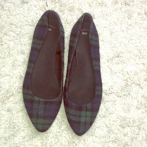 Plaid flats